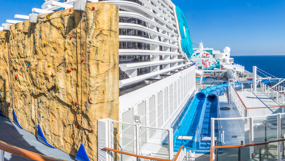 Our Experience On Genting Dream Cruise Singapore