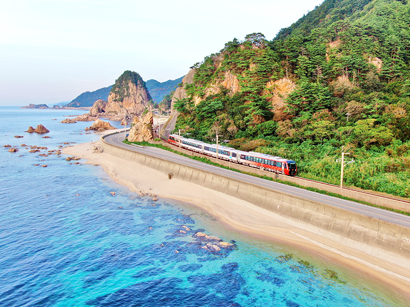 Cruising along the Sea of Japan with the KAIRI
