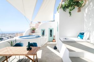 14 Best Airbnbs in Greece