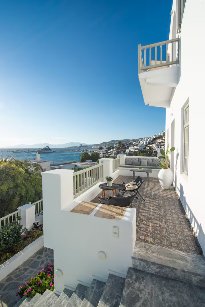 Best Airbnb Mykonos Town 2025: 8 Cycladic White Cube Houses